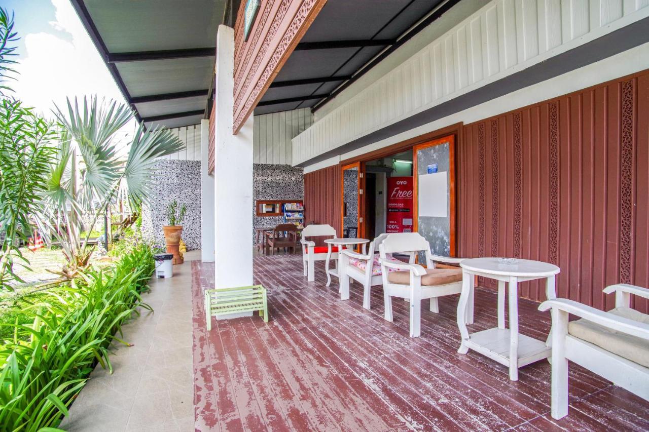 Hotel OYO 428 Pha Mansion Chachoengsao Exterior foto
